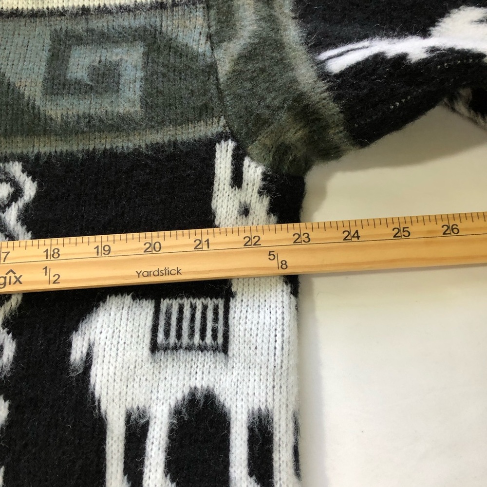 Ruminahui heavy wool cardigan hoodie mens L black white llama hippie Ecuador - Picture 6 of 9